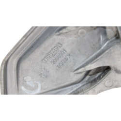 Platine avant gauche TRIUMPH TRIDENT 660 2021 à 2025