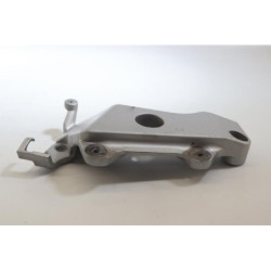 Support moteur droit HONDA CB 600 F HORNET 2005 à 2006