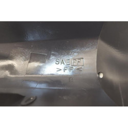 Cache guidon inférieur SUZUKI UH 400 BURGMAN 1999 à 2006