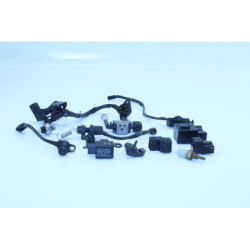 Relais boitier electrique YAMAHA MT07 700 2014 à 2017