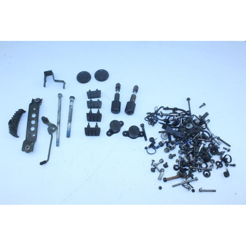 Kit visserie SUZUKI GSF 1200 BANDIT N 2006 à 2007