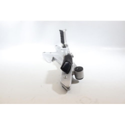 Platine avant droite HONDA CBF 500 2004 à 2007