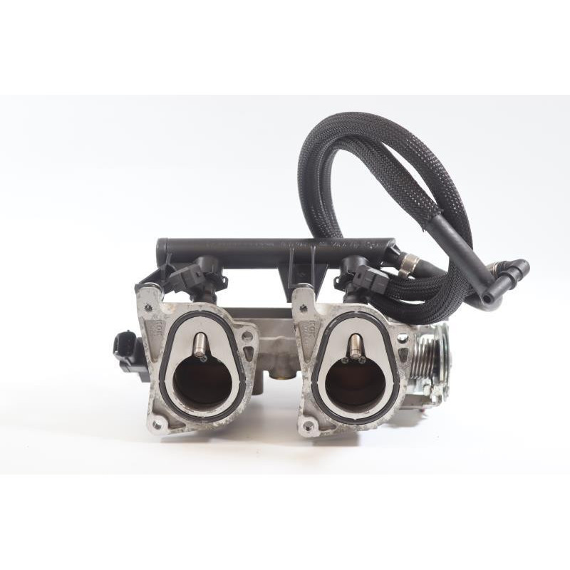 Rampe d'injection BMW C 600 SPORT 2012 à 2015
