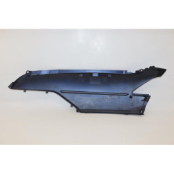 Coque arrière droite SUZUKI UH 400 BURGMAN 1999 à 2006