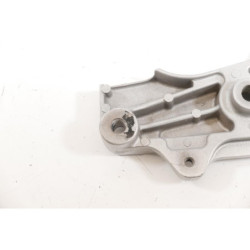 Support moteur droit HONDA CB 600 F HORNET 1998 à 2002