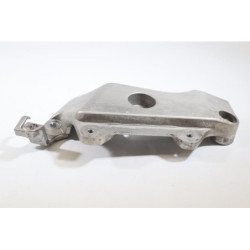Support moteur droit HONDA CB 600 F HORNET 1998 à 2002