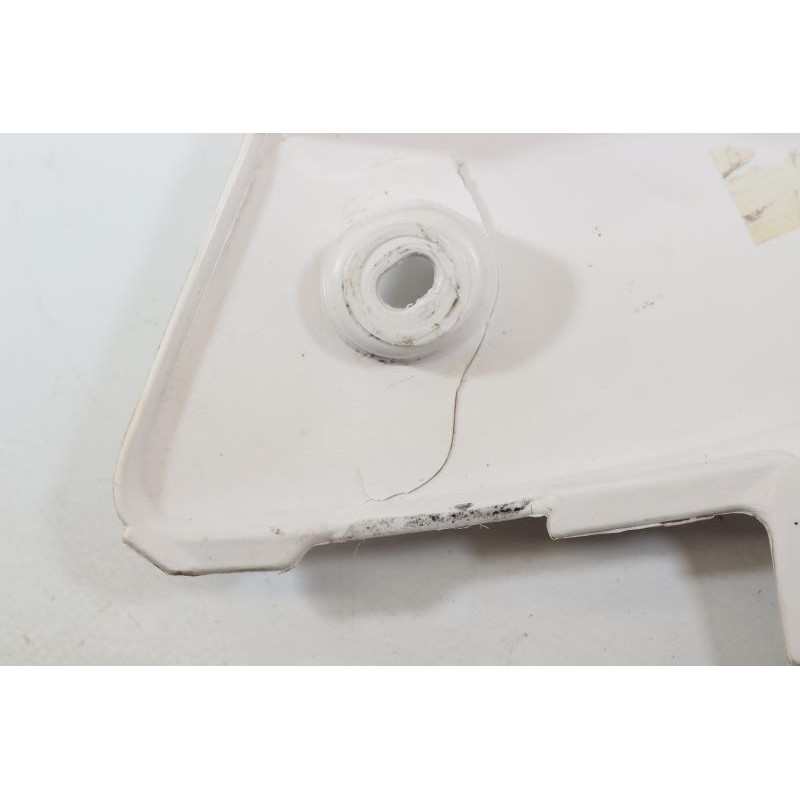 Coque arrière gauche RIEJU MRT 50 2013 à 2017