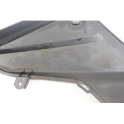 Demi flanc de selle gauche HONDA CBF 125 2015 à 2016