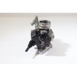 Rampe d'injection HONDA CBF 125 2015 à 2016