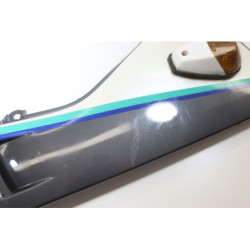 Demi flanc de selle gauche YAMAHA FZ 750 1986 à 1994