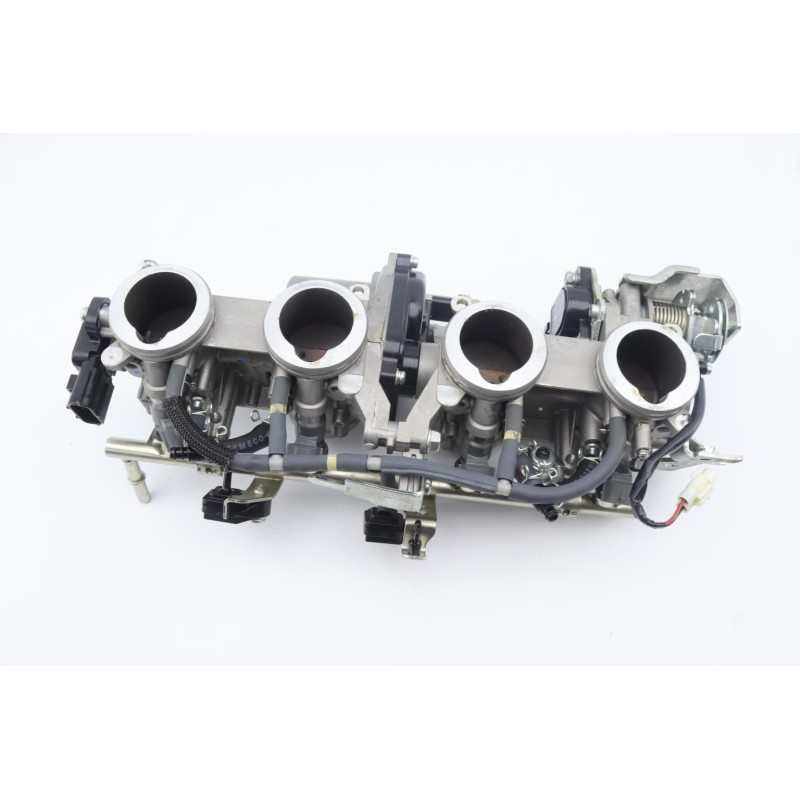 Rampe d'injection YAMAHA FJR 1300 2016 à 2020