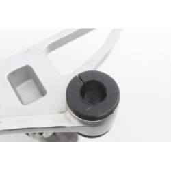 Platine avant droite HONDA CBF 125 2017 à 2020