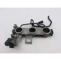 Rampe d'injection TRIUMPH TIGER 1050 2007 à 2012