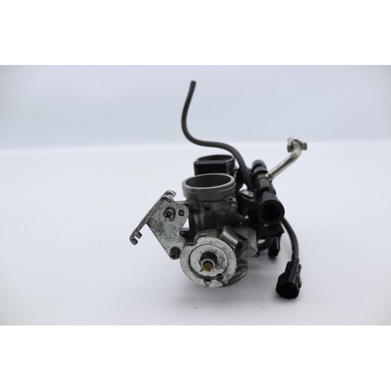Rampe d'injection SUZUKI UH 650 BURGMAN 2007 à 2013