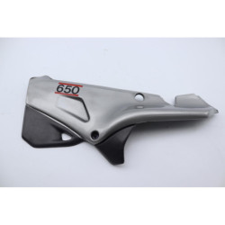 Coque arrière gauche APRILIA PEGASO 650 1994 à 1996