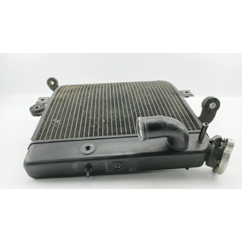 Radiateur d'eau SUZUKI GSXR 1300 HAYABUSA 2008 à 2010