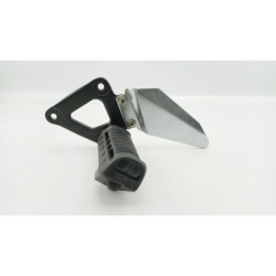 Platine avant gauche SUZUKI GS 500 2003 à 2006