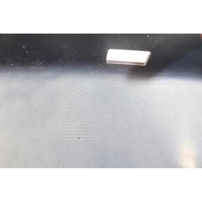 Coque arrière gauche YAMAHA YPR 125 XMAX 2006 à 2009