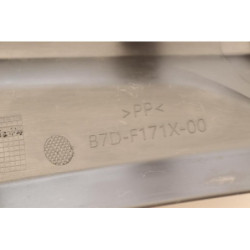 Demi flanc de selle droit YAMAHA MT125 2020 à 2021