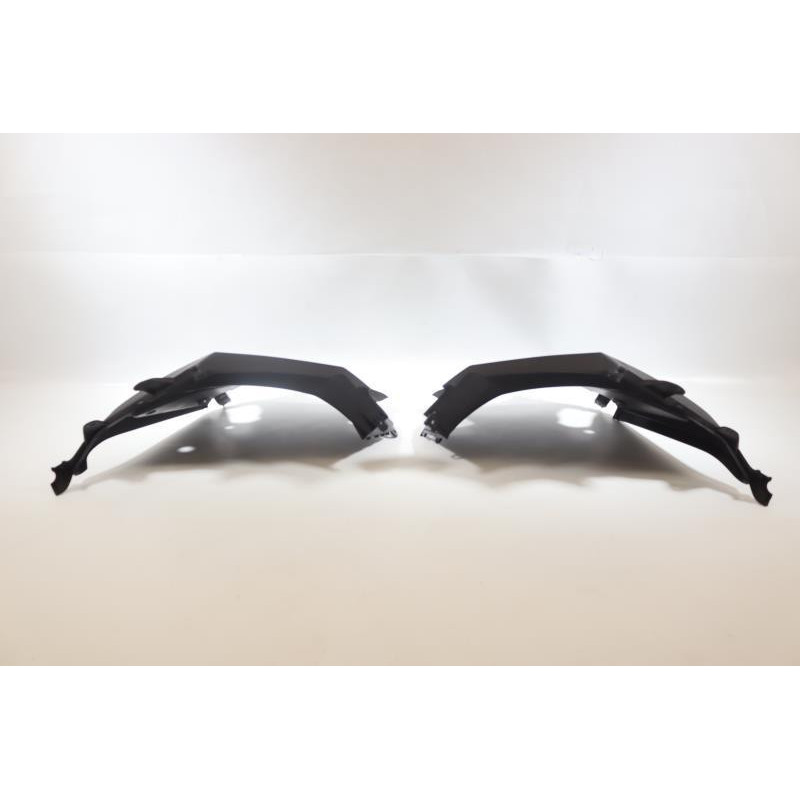Demi flanc de selle droit PEUGEOT KISBEE 50 2010 à 2020