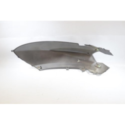 Coque arrière droite PEUGEOT KISBEE 50 RS 2011 à 2017