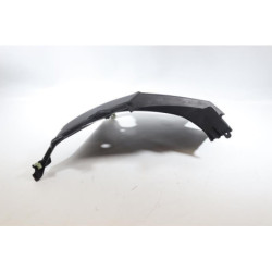 Demi flanc de selle gauche PEUGEOT KISBEE 50 RS 2011 à 2017