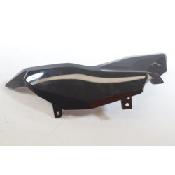 Demi flanc de selle droit HONDA CB 300 R ABS 2018 à 2020