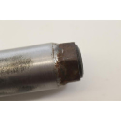 Axe de roue avant TRIUMPH SPRINT ST 955 1999 à 2004