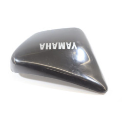 Demi flanc de selle gauche YAMAHA XV 125 VIRAGO 1996 à 2003