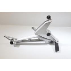 Platine avant droite HONDA CBF 125 2015 à 2016