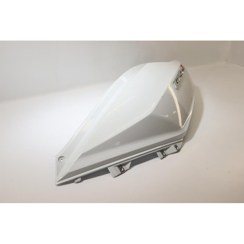 Coque arrière gauche SYM GTS 125 2015 à 2017