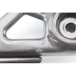 Platine avant gauche HONDA CBF 125 2009 à 2014
