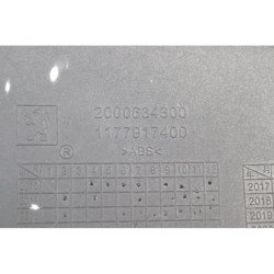 Coque arrière droite PEUGEOT KISBEE 50 2010 à 2020