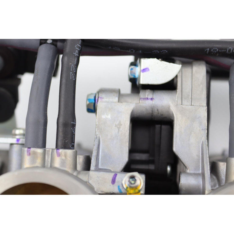 Rampe d'injection KAWASAKI ZX6R 636 NINJA 2019 à 2020
