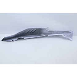 Coque arrière gauche SUZUKI GW 250 INAZUMA 2012 à 2015