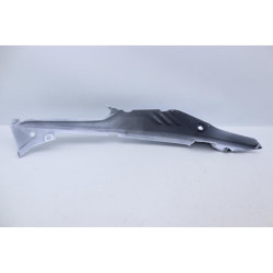 Coque arrière droite SUZUKI GW 250 INAZUMA 2012 à 2015