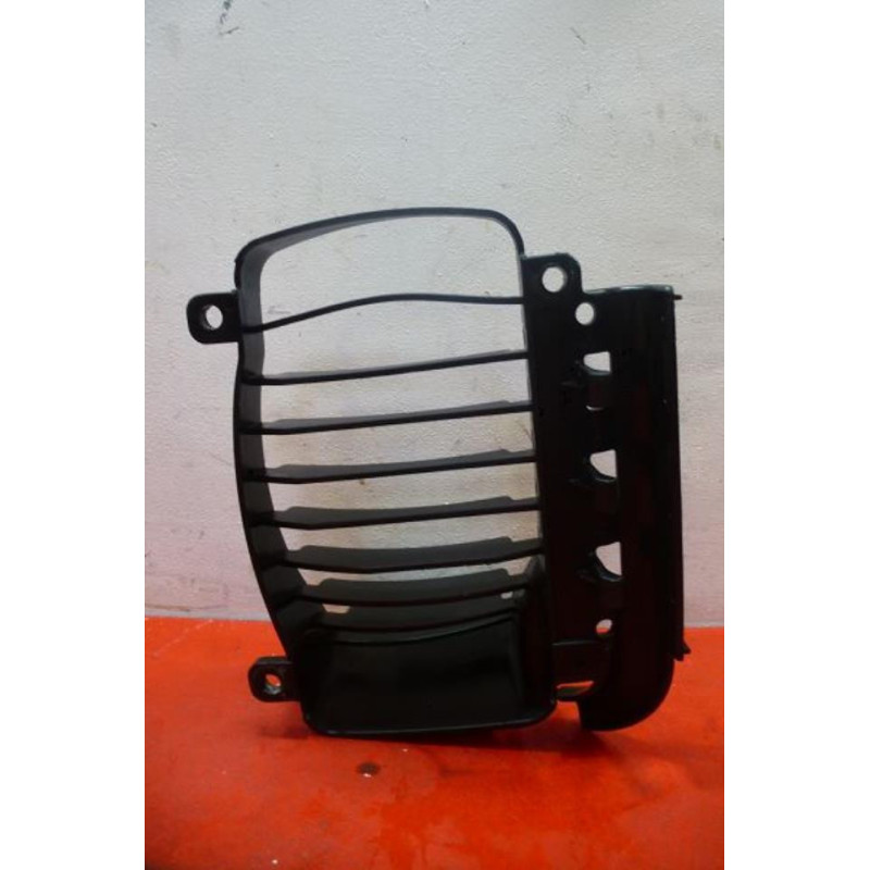 Grille de radiateur PIAGGIO VESPA GTS 125 2007 à 2016