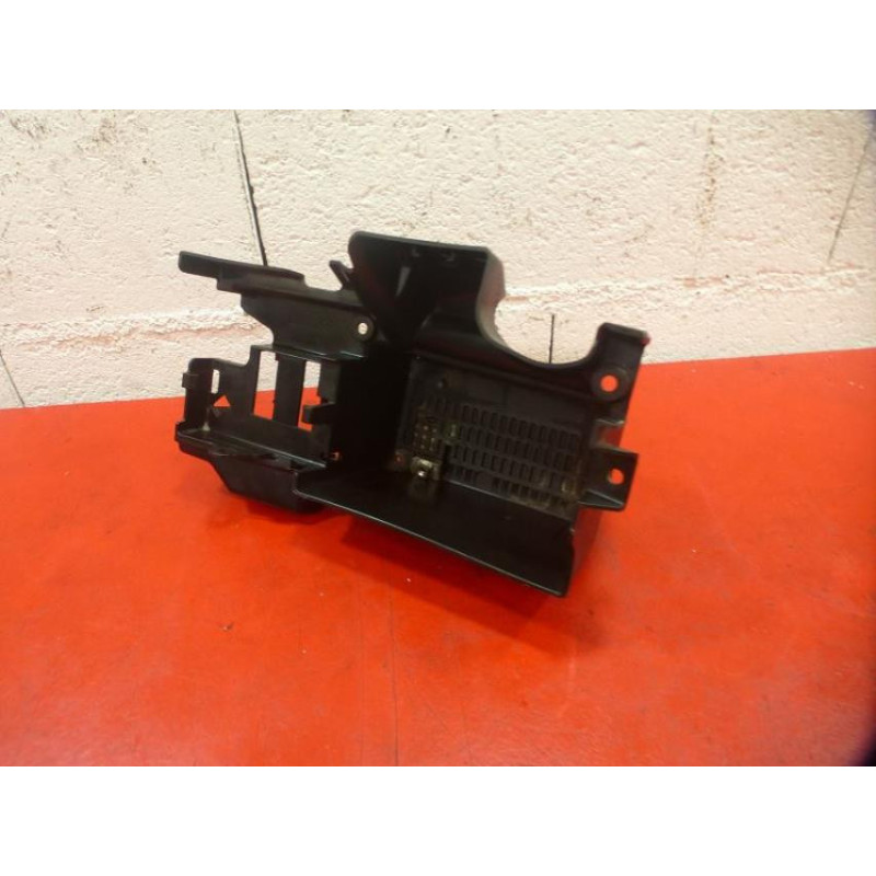 Support de batterie KAWASAKI ER6 650 N 2009 à 2011