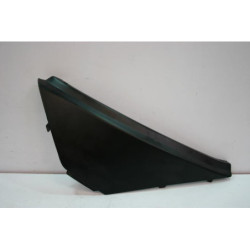 Demi flanc de selle gauche APRILIA ATLANTIC 125 2010 à 2012