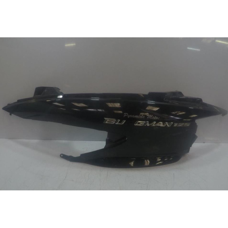 Coque arrière droite SUZUKI UH 125 BURGMAN 2002 à 2006