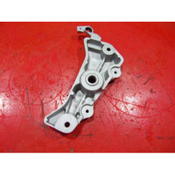 Support moteur droit HONDA CBF 600 S 2004 à 2007