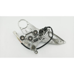 Platine avant droite SUZUKI GSX 1300 BKING 2008 à 2012