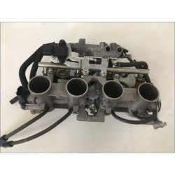 Rampe d'injection YAMAHA FZ6 FAZER N 2004 à 2007