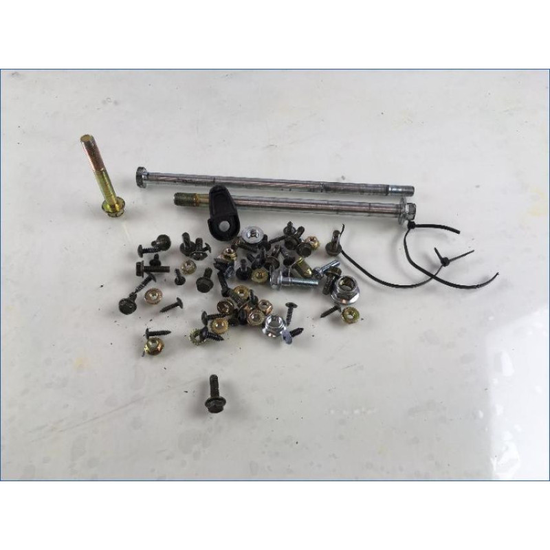 Kit visserie PEUGEOT V CLIC 50 2007 à 2013