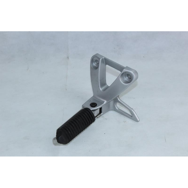 Platine arrière gauche SUZUKI GSXF 600 1998 à 2003