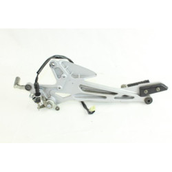 Platine avant droite HONDA CBF 500 2004 à 2007