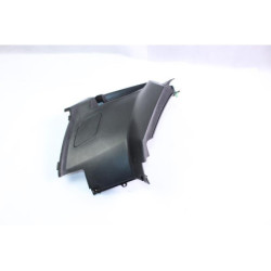 Demi flanc de selle droit PEUGEOT KISBEE 50 2010 à 2019