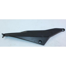 Demi flanc de selle droit GILERA RCR 50 2011 à 2018