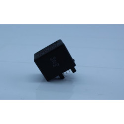 Centrale clignotants SUZUKI UH 650 BURGMAN 2006 à 2010