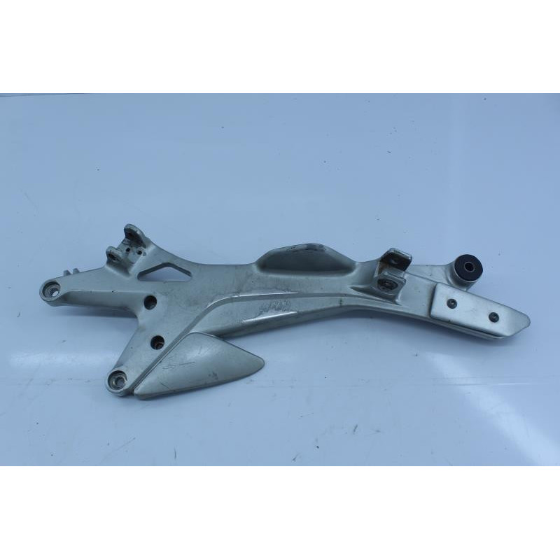 Platine avant gauche HONDA CBF 500 2004 à 2007